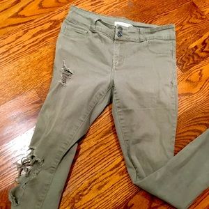 Cute olive green ripped jeans